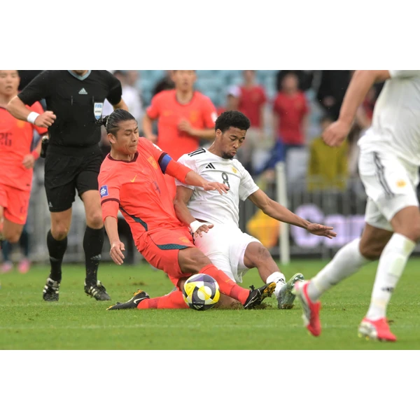 全球扩展 - 全球化战略取得重大进展,千万用户共同见证皇冠体育app成长。